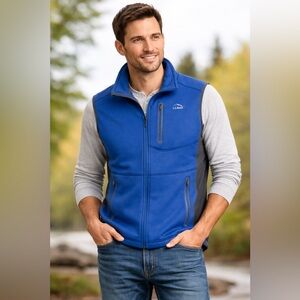 L.L. Bean Men's Royal Blue and Gray Vest